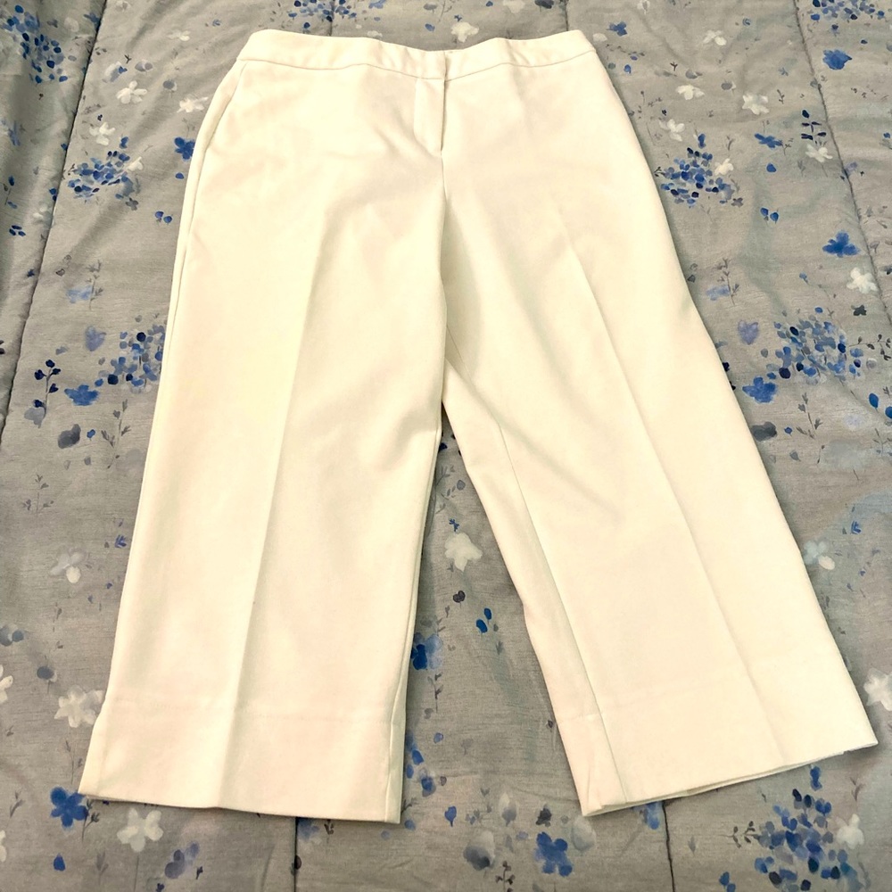 New York & Company Cropped Pants